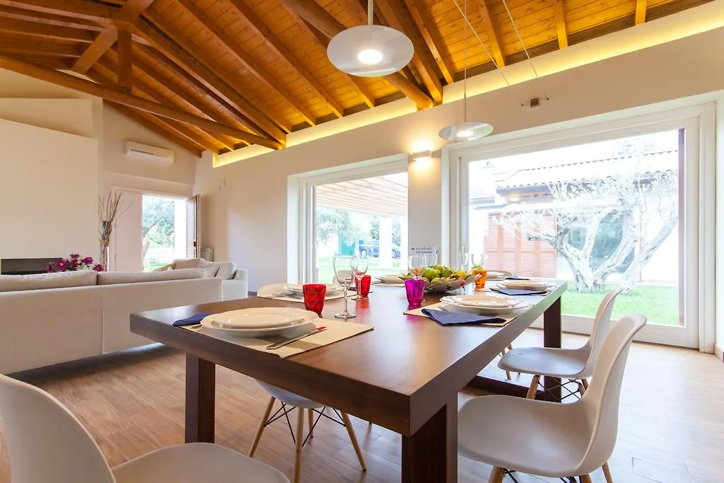 Villa Dell'Ulivo - By Domusicily